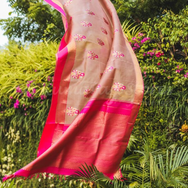 Biscuit White Body With Pink Border - Image 2