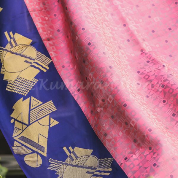 Pink Body With Blue Border
