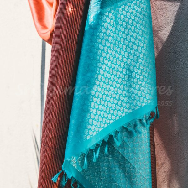 Pink Body With Sea Green Pallu - Image 2