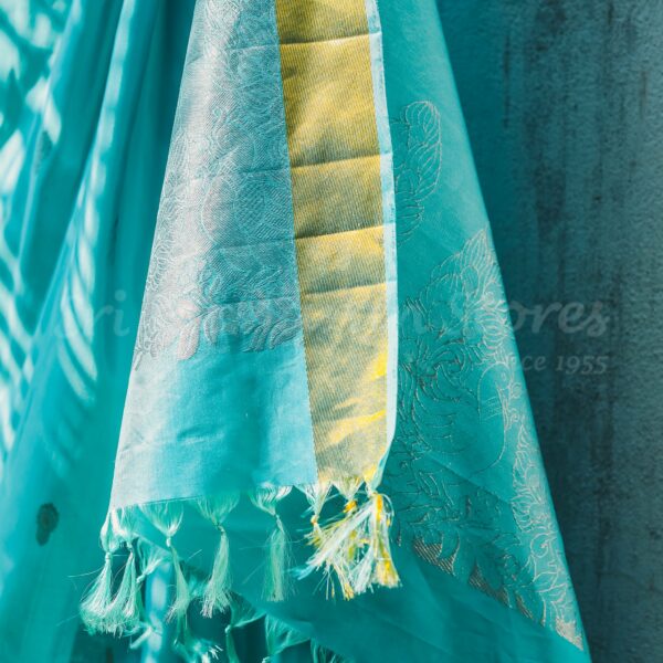 Sea Green Body With One Side Border - Image 2