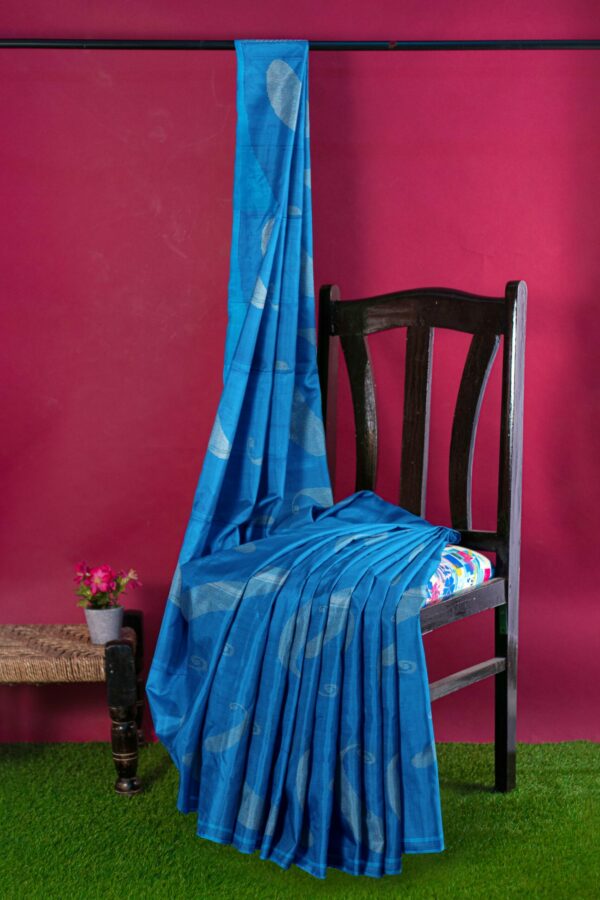 Blue saree with Blue Border - Image 3