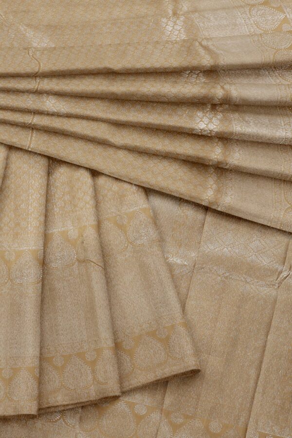 Golden saree with Silver Border - Image 2