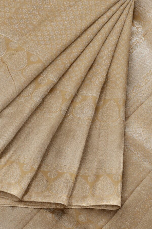 Golden saree with Silver Border - Image 4