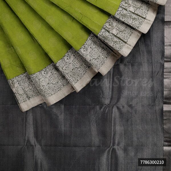 Green Saree With Black Border - Image 5