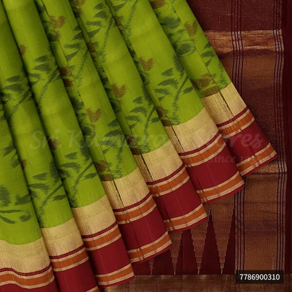 Green Saree With Maroon Border - Image 4