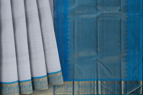 Grey Saree with Blue Border - Image 5