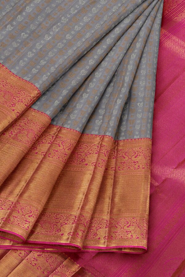 Grey Saree with pink Border - Image 4