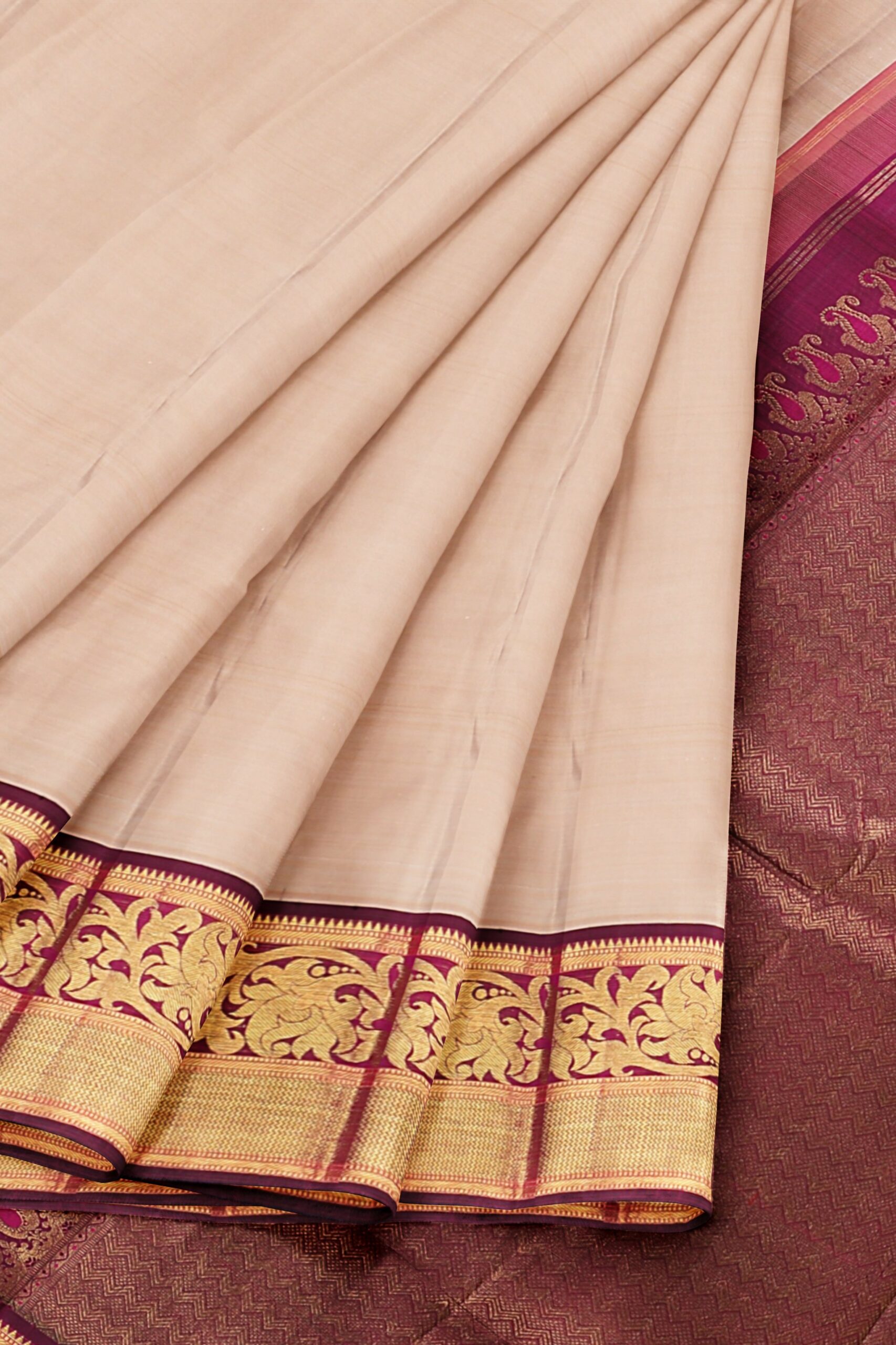 Half White Saree with Maroon Border - Image 4