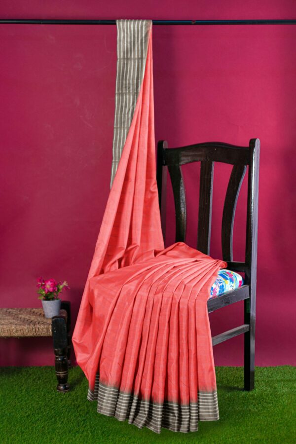 Light Orange saree with Grey Border - Image 3