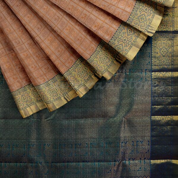 Light Orange Saree With Turquoise Blue Border - Image 5