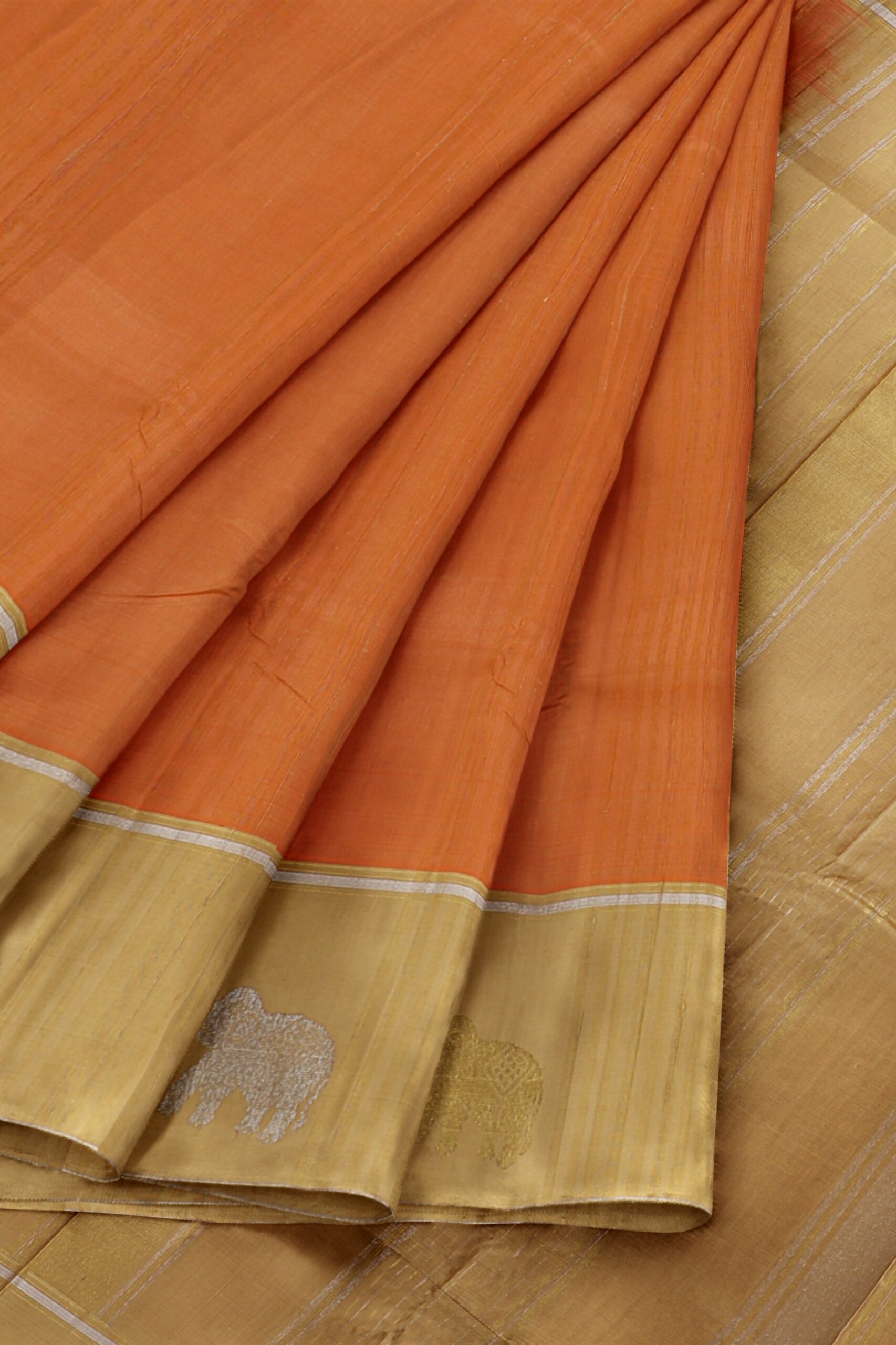 Orange saree with Golden Border - Image 3