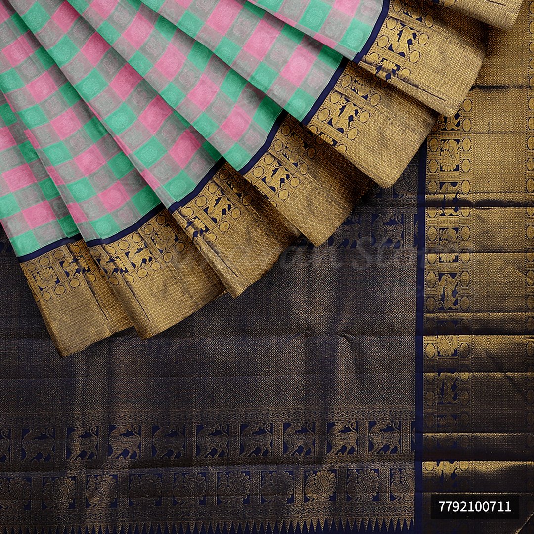 Pink And Green Check Saree With Dark Blue Border - Image 5
