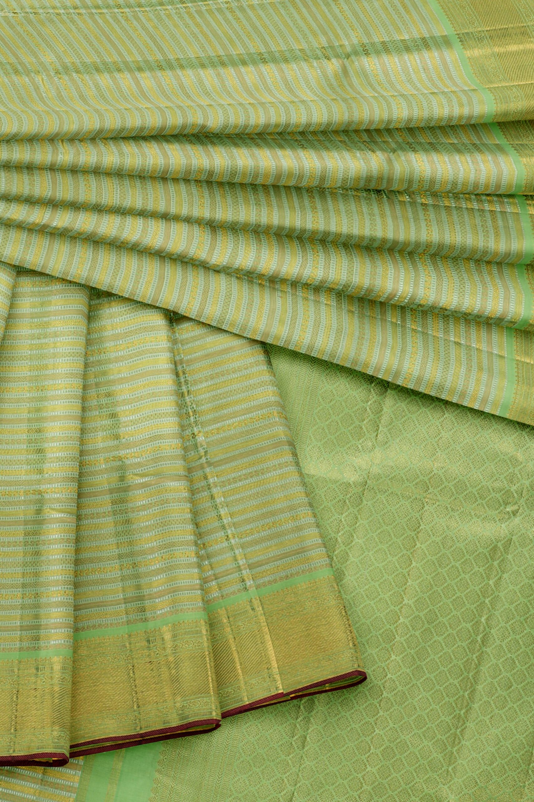 Pista green saree with green border - Image 2