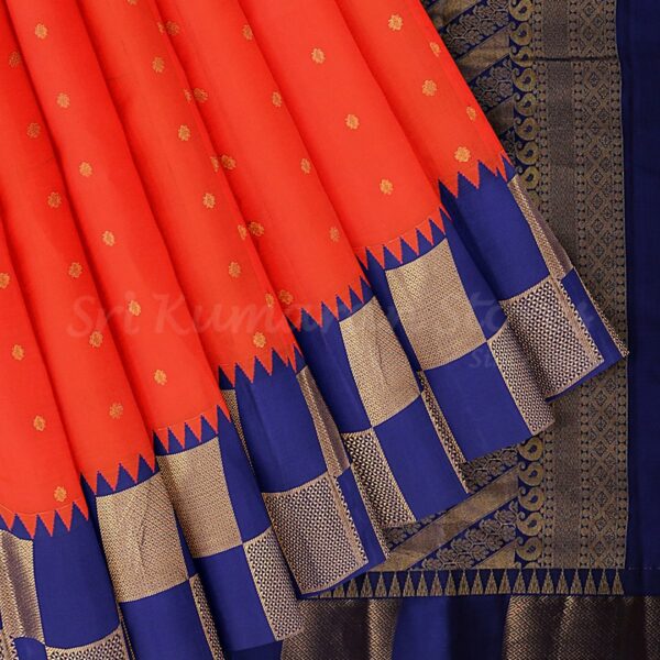 Red Saree With Dark Blue Border - Image 4