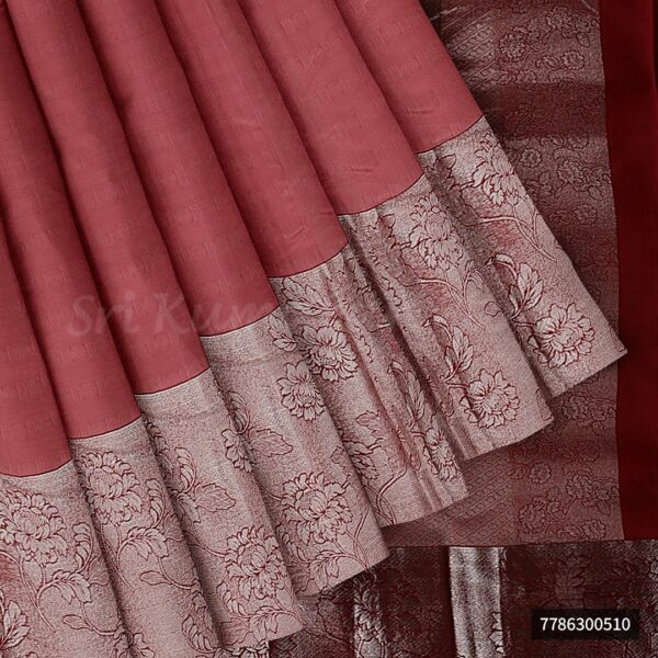 Red Saree With Dark Red Border - Image 4