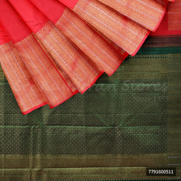 Red Saree With Green Border - Image 5