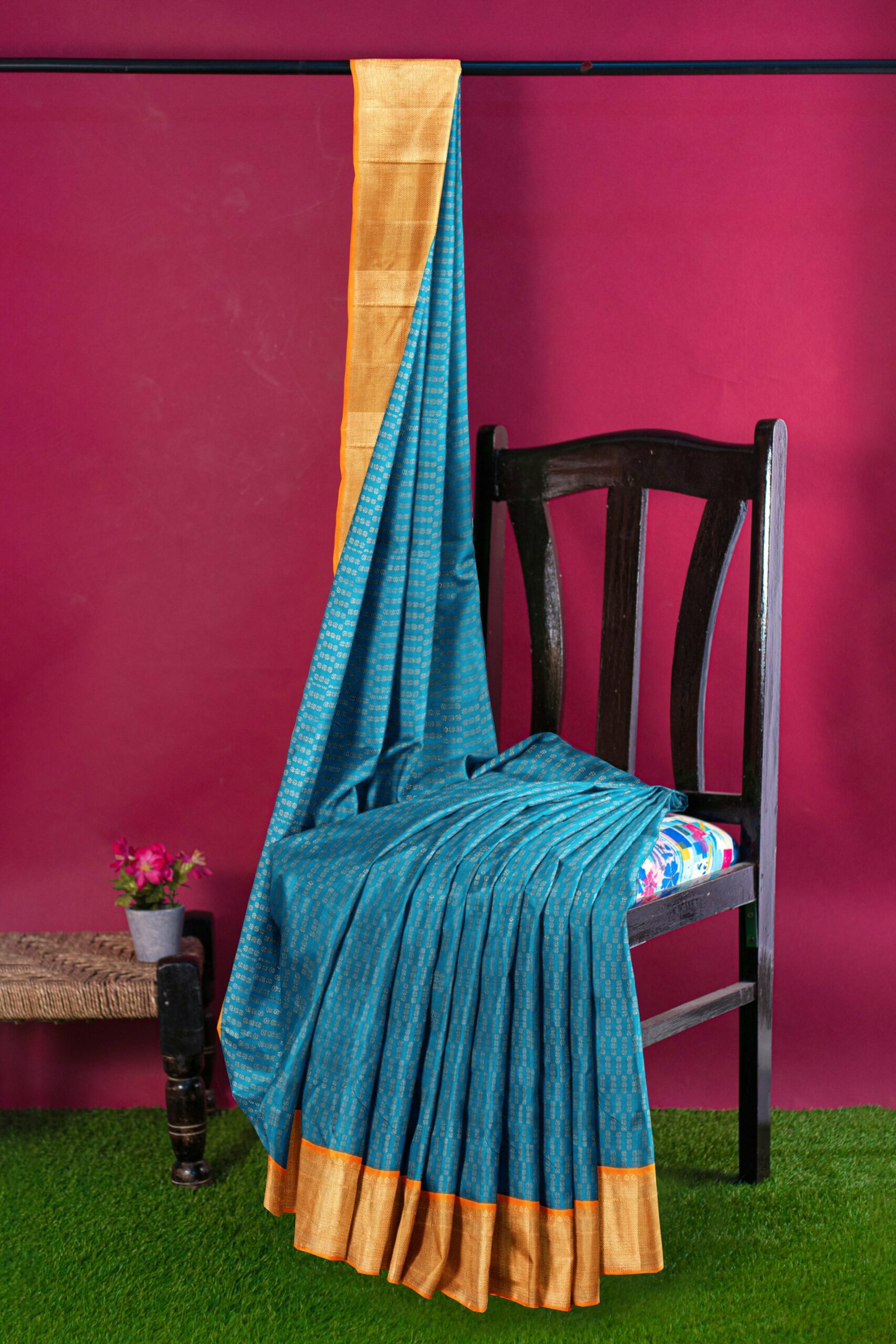 Torqouise Blue saree with Orange Border - Image 3