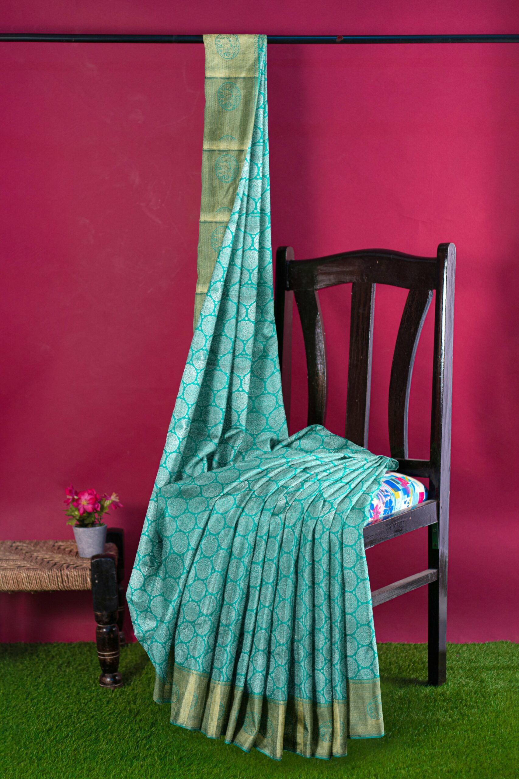 Turqouise Blue saree with Turquoise Blue border - Image 3