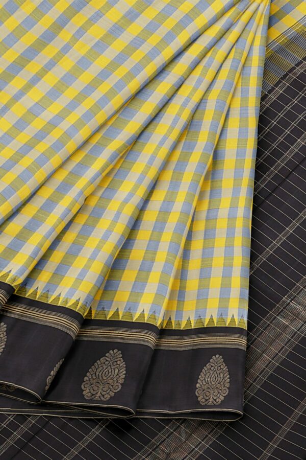 Yellow saree with Black Border - Image 3