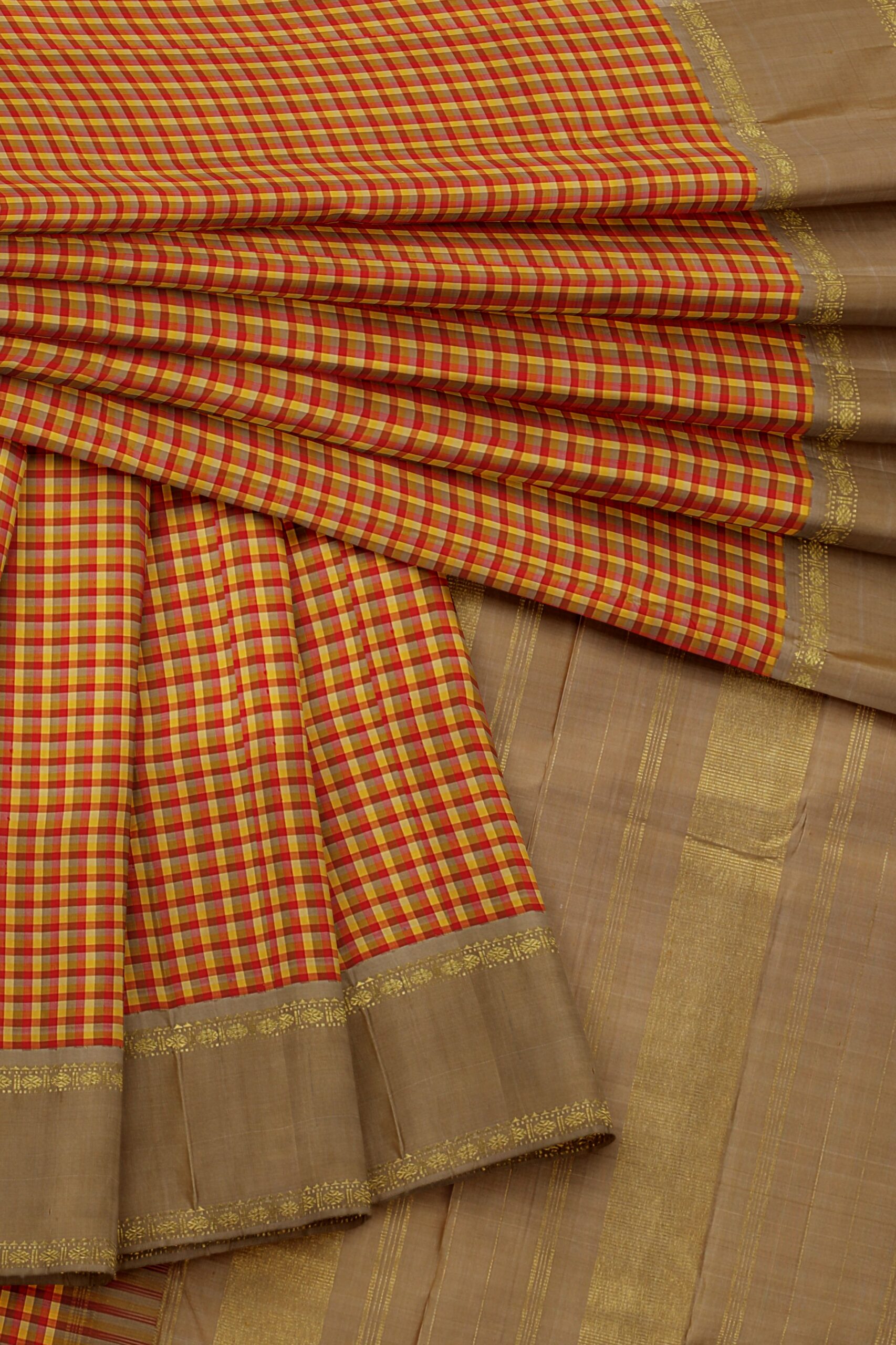 Yellow Saree with half white Border - Image 2