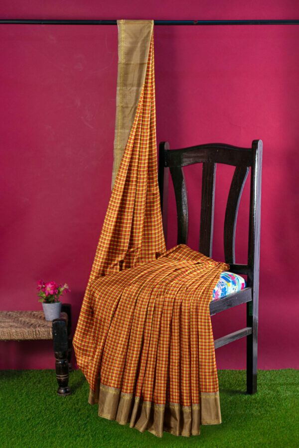 Yellow Saree with half white Border - Image 4