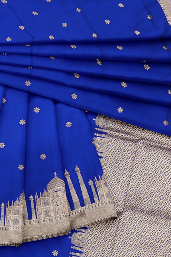Blue saree with silver colour border - Image 5