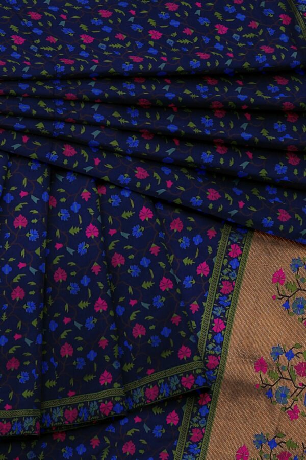Dark blue saree with green floral border - Image 5