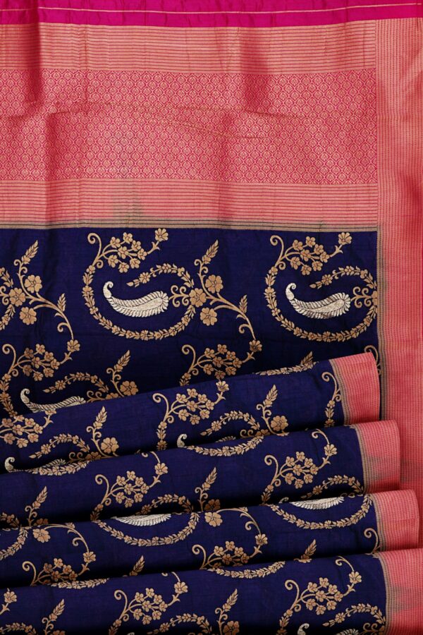 Dark blue saree with pink border - Image 4