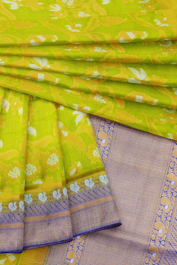 Parrot green saree with golden blue border - Image 5
