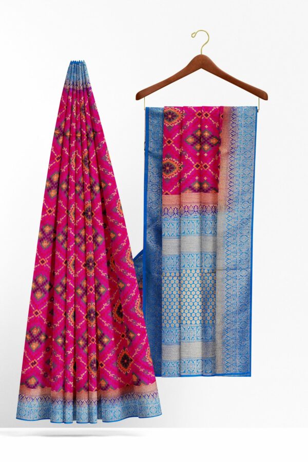 Pink saree with sky blue border - Image 2