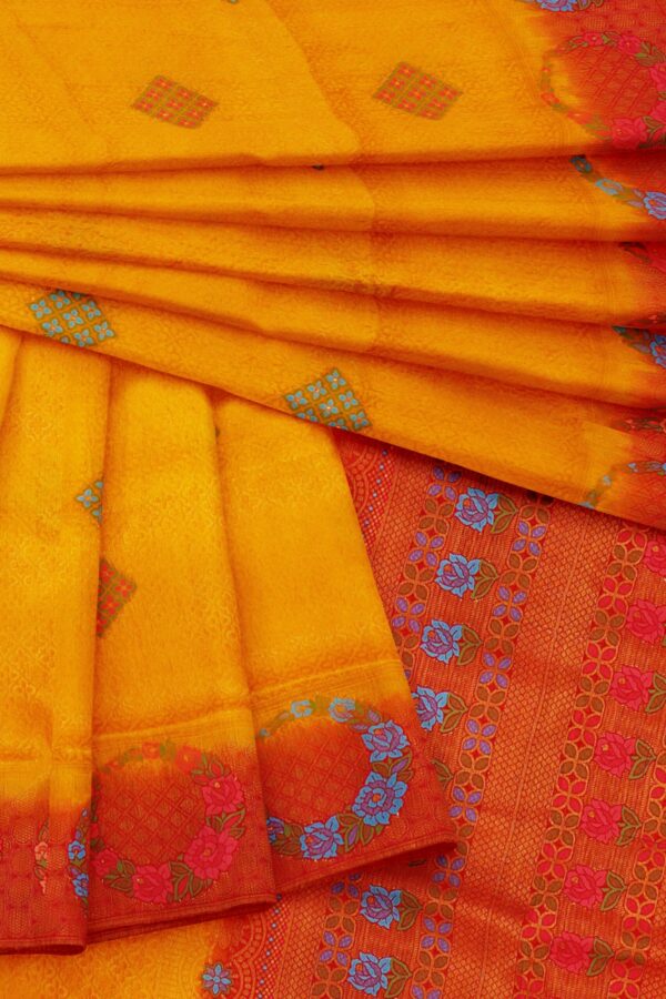 Yellow saree with orange border - Image 5