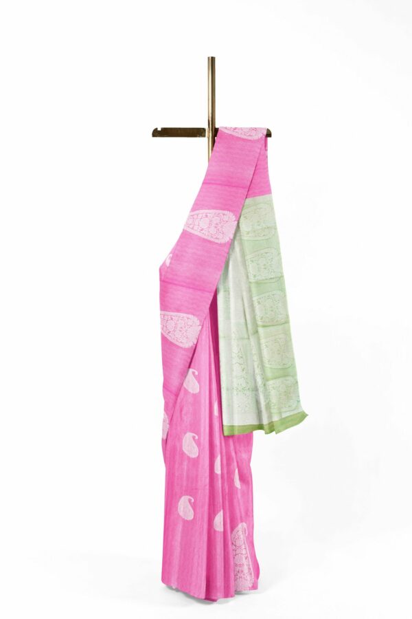 Baby pink saree with baby pink border - Image 2