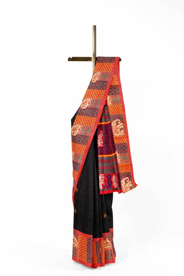 Black saree with orange border - Image 2