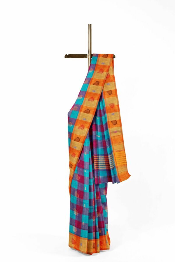 Blue checked saree with orange border - Image 2