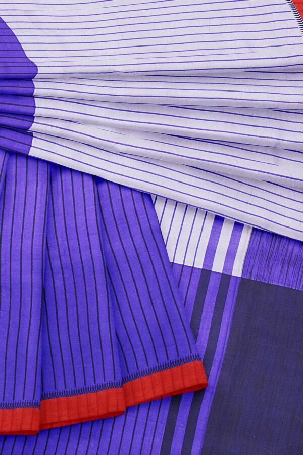Blue saree with red border - Image 5