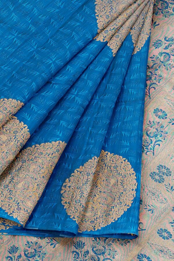Blue saree with blue border - Image 6