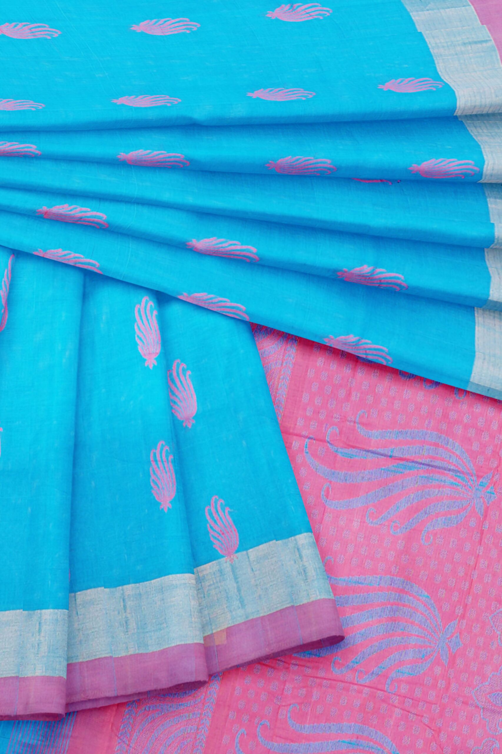 Blue saree with purple border - Image 5