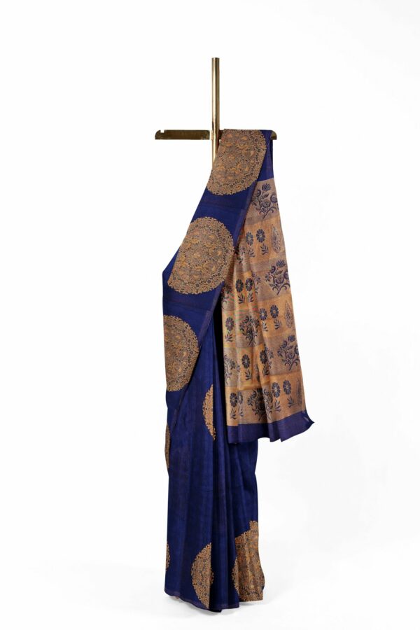 Dark blue saree with dark blue border - Image 2