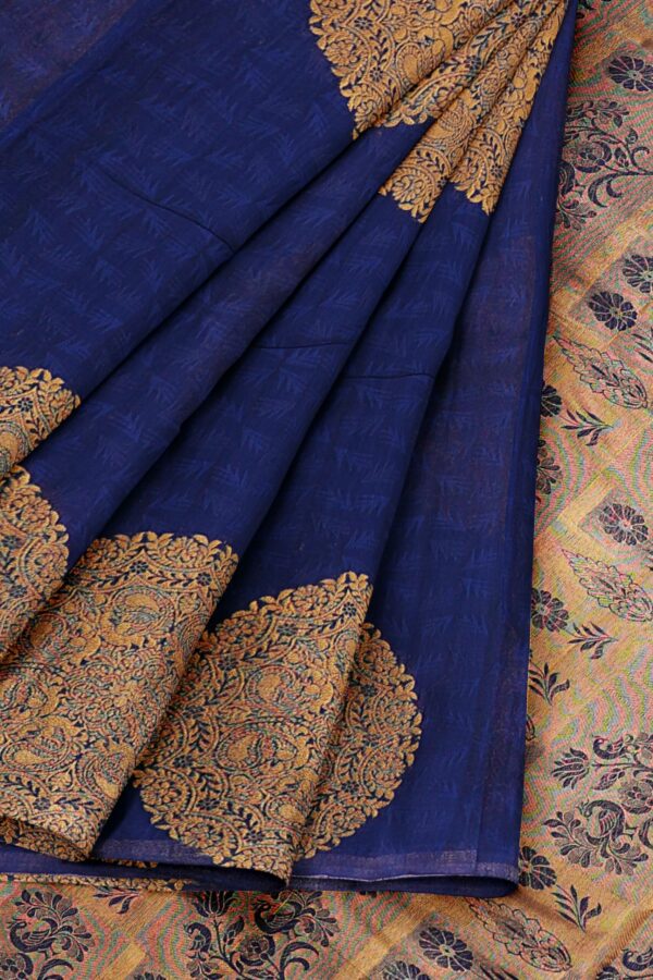 Dark blue saree with dark blue border - Image 6