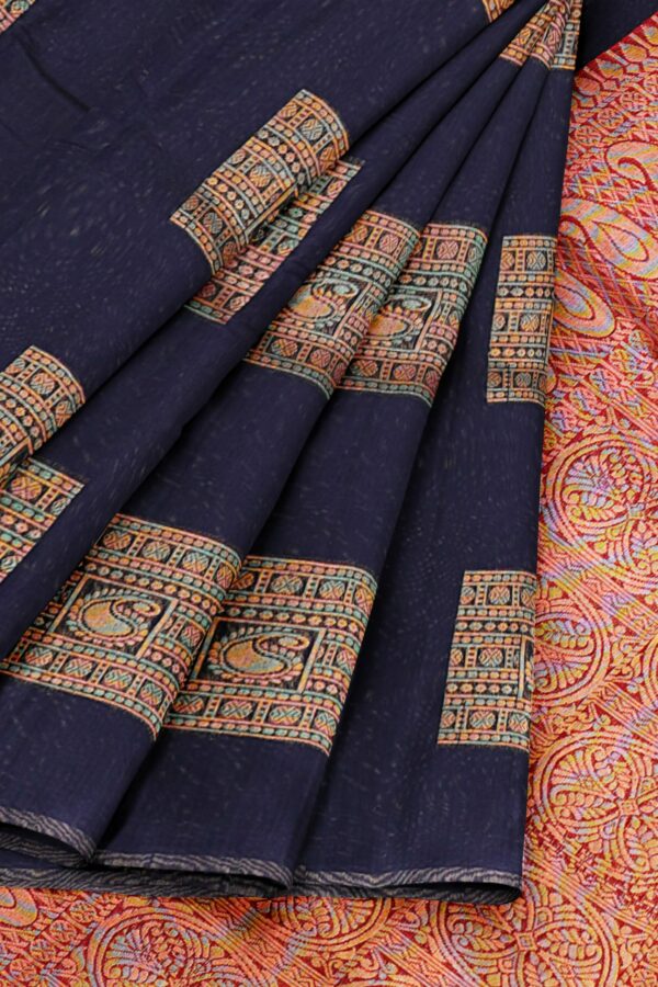 Dark blue saree with dark blue border - Image 6