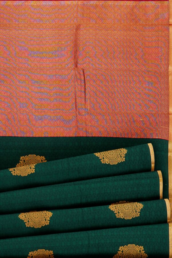 Dark green saree with golden border - Image 4