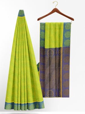 Green saree with blue border