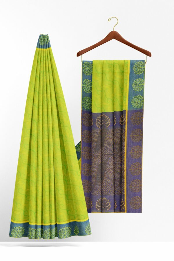 Green saree with blue border