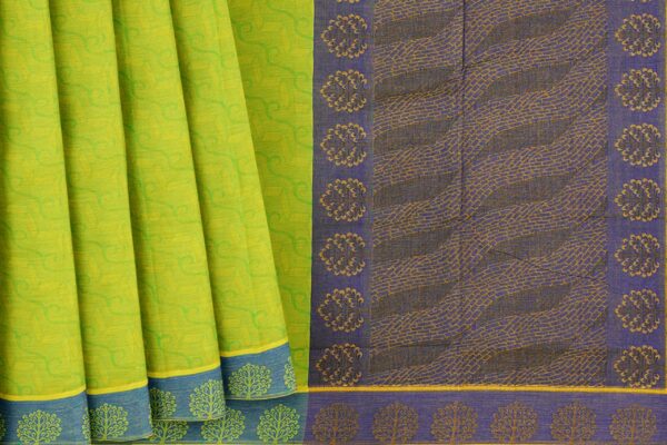 Green saree with blue border - Image 4