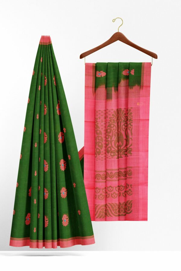 Green saree with pink border