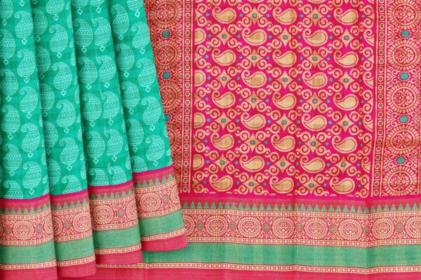 Green saree with red border - Image 4