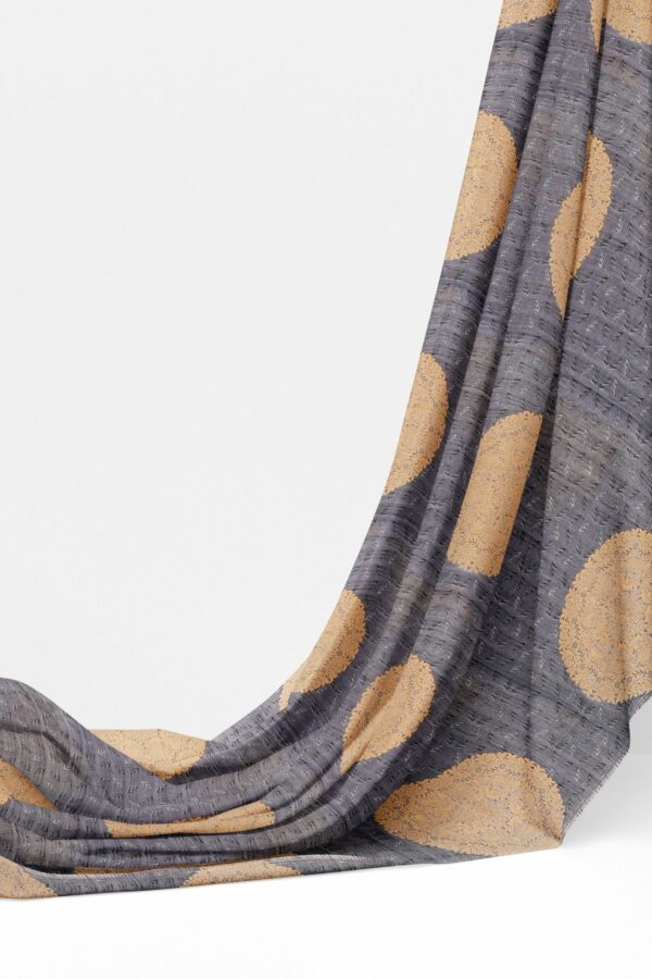 Grey saree with grey border - Image 3