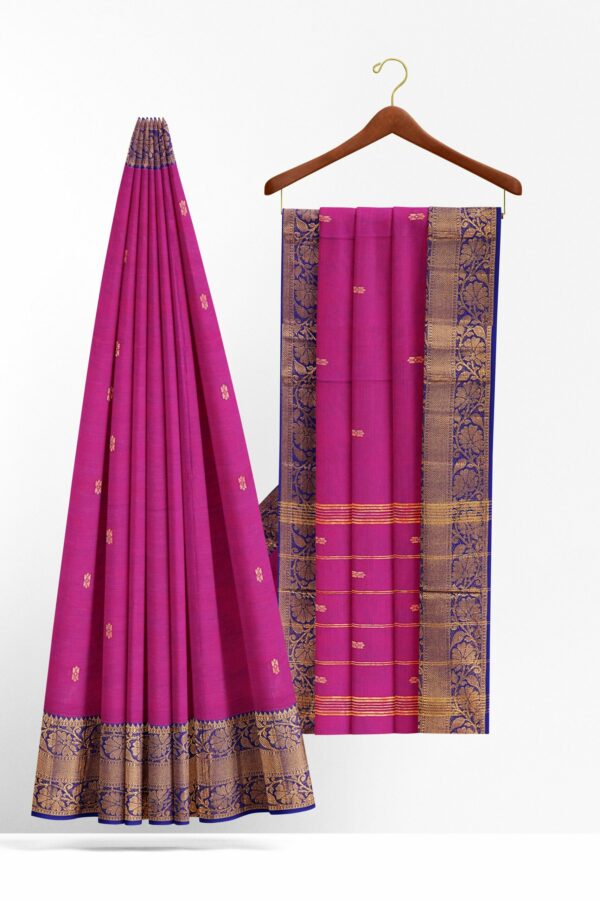 Magenta saree with Blue border
