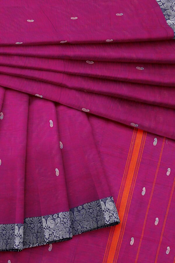 Magenta saree with blue silver border - Image 5