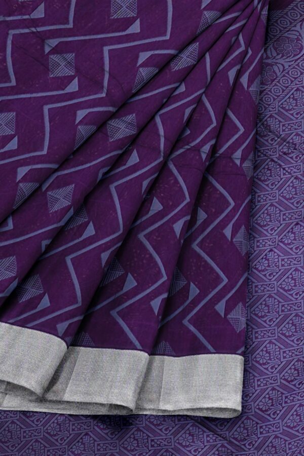 Purple saree with silver border - Image 6